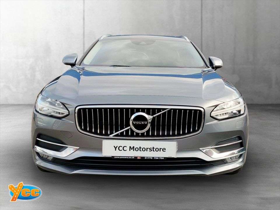 A 2017 VOLVO V90 2.0 D4 Inscription Estate 5dr Diesel Auto Euro 6 (s/s) (190 ps) 6 STAMP VOL A 2017 VOLVO V90 2.0 D4 Inscription Estate 5dr Diesel Auto Euro 6 (s/s) (190 ps) 6 STAMP VOL