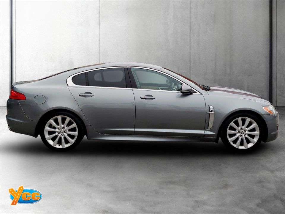2011 JAGUAR XF 2011 JAGUAR XF