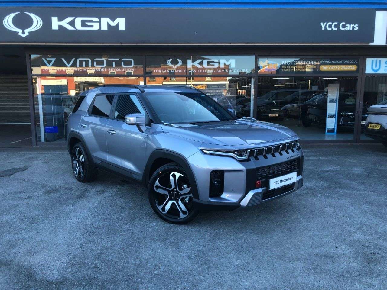 A 2026 KGM TORRES 1.5h K40 SUV 5dr Petrol Hybrid Auto Euro 6 (s/s) (176 ps) 5YR WTY * TOP SPE A 2026 KGM TORRES 1.5h K40 SUV 5dr Petrol Hybrid Auto Euro 6 (s/s) (176 ps) 5YR WTY * TOP SPE