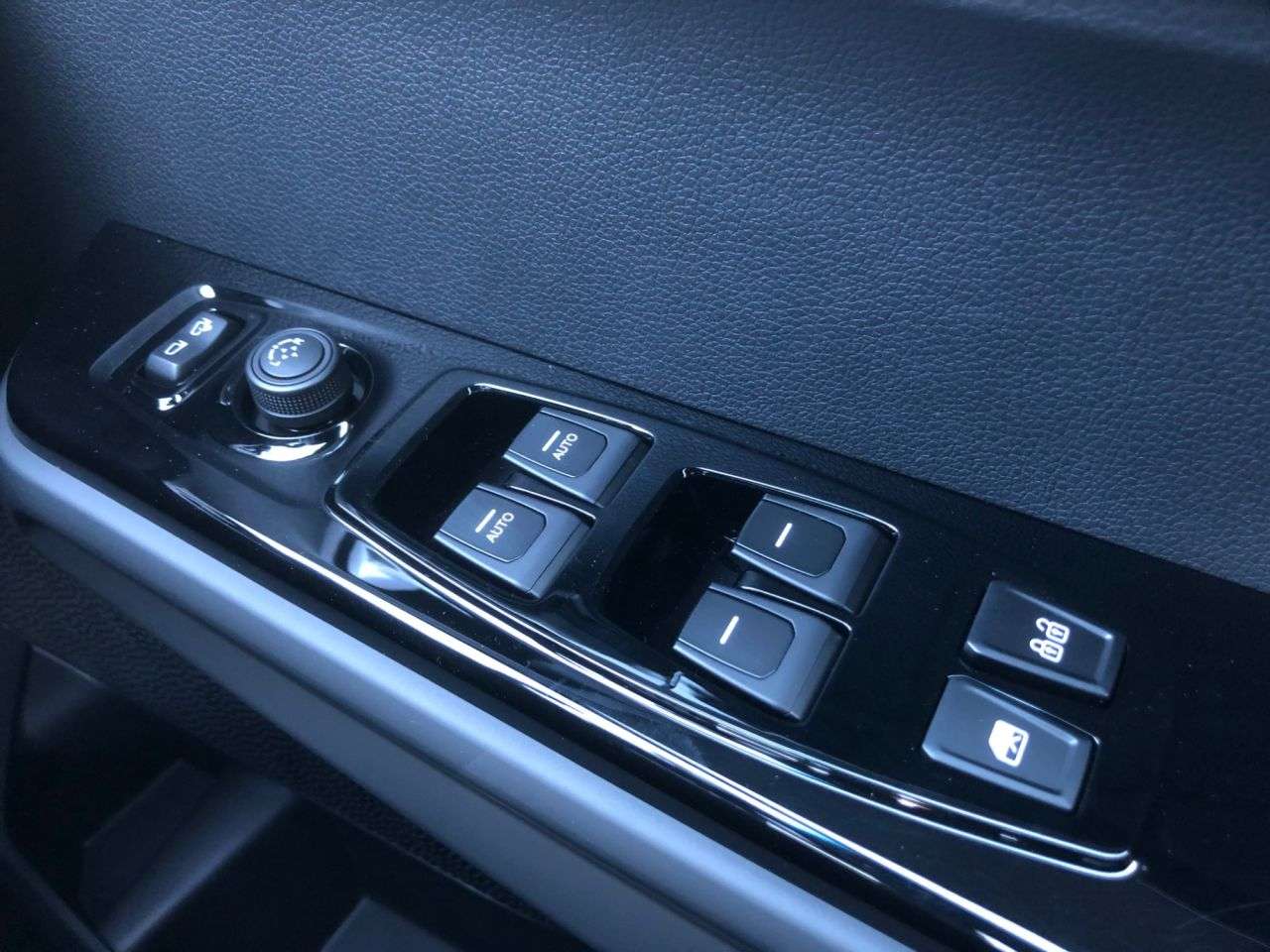 2026 KGM TORRES 2026 KGM TORRES