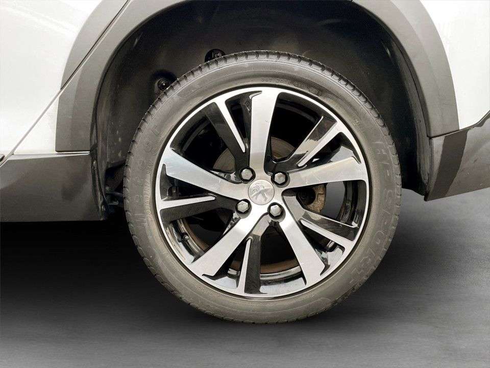 2017 PEUGEOT 2008 2017 PEUGEOT 2008