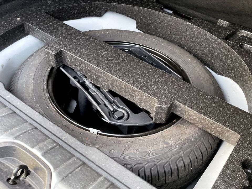 2017 PEUGEOT 2008 2017 PEUGEOT 2008