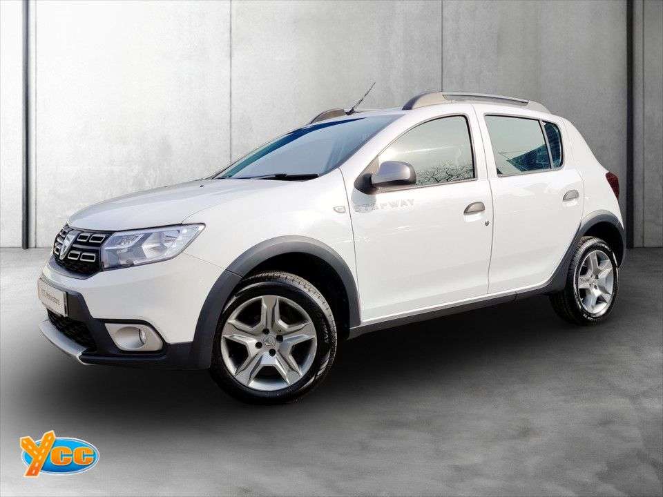 A 2017 DACIA SANDERO STEPWAY 0.9 TCe Laureate Hatchback 5dr Petrol Manual Euro 6 (s/s) (90 ps) JUST ARRI A 2017 DACIA SANDERO STEPWAY 0.9 TCe Laureate Hatchback 5dr Petrol Manual Euro 6 (s/s) (90 ps) JUST ARRI