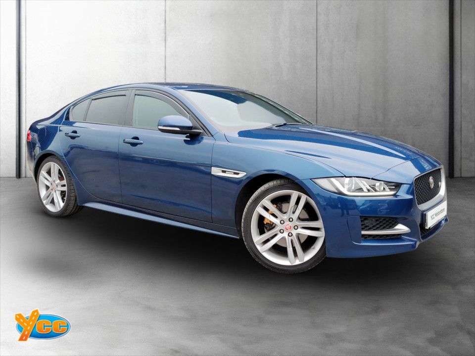 A 2015 JAGUAR XE 2.0d R-Sport Saloon 4dr Diesel Auto Euro 6 (s/s) (180 ps) 6 STAMP FULL SERV A 2015 JAGUAR XE 2.0d R-Sport Saloon 4dr Diesel Auto Euro 6 (s/s) (180 ps) 6 STAMP FULL SERV