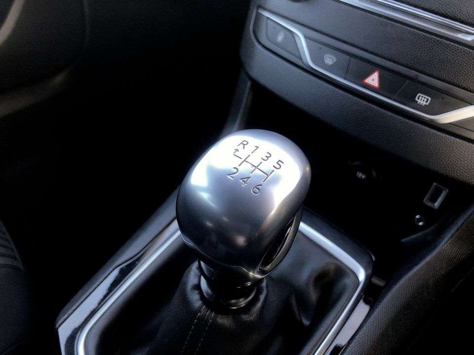 2017 PEUGEOT 308 2017 PEUGEOT 308