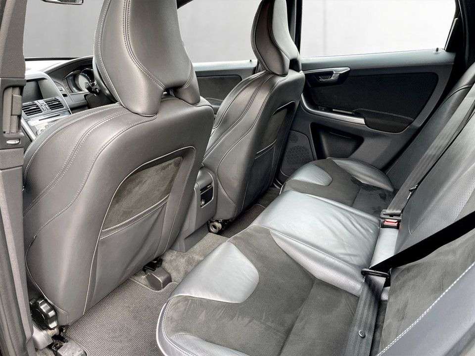 2014 VOLVO XC60 2014 VOLVO XC60