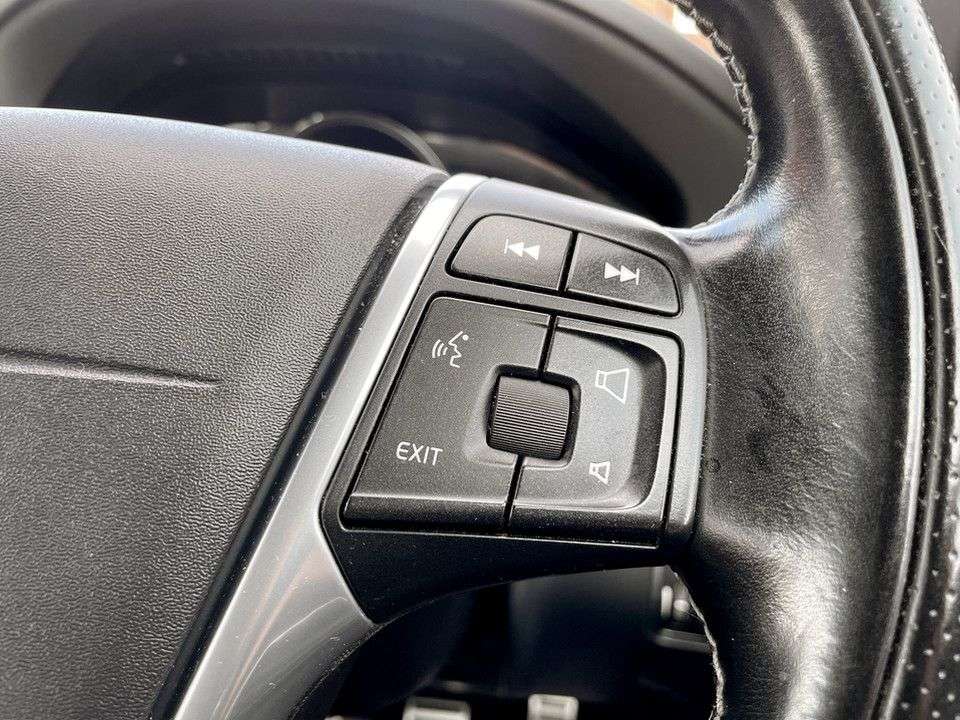 2014 VOLVO XC60 2014 VOLVO XC60