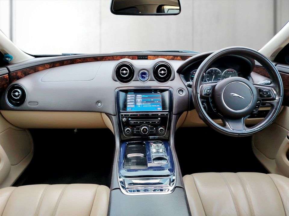 2012 JAGUAR XJ 2012 JAGUAR XJ