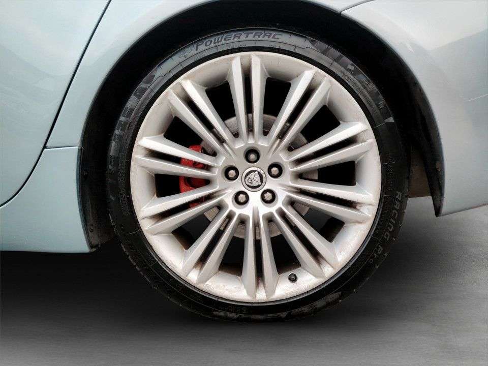 2012 JAGUAR XJ 2012 JAGUAR XJ