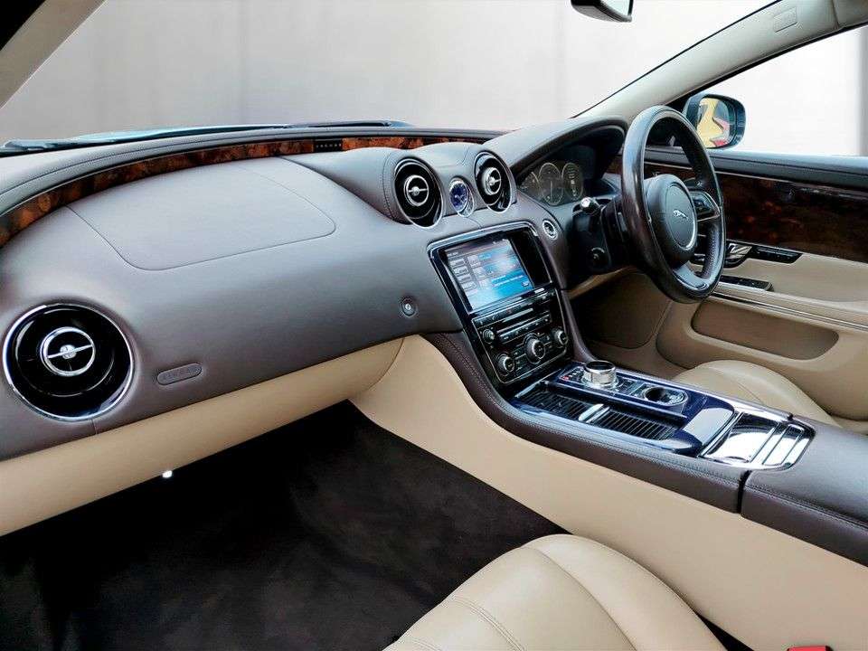 2012 JAGUAR XJ 2012 JAGUAR XJ