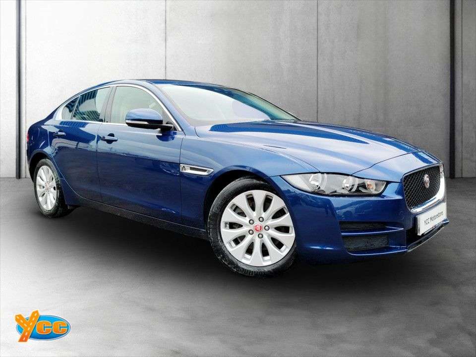 A 2016 JAGUAR XE 2.0d Prestige Saloon 4dr Diesel Auto Euro 6 (s/s) (163 ps) 4 STAMP FULL JAG A 2016 JAGUAR XE 2.0d Prestige Saloon 4dr Diesel Auto Euro 6 (s/s) (163 ps) 4 STAMP FULL JAG