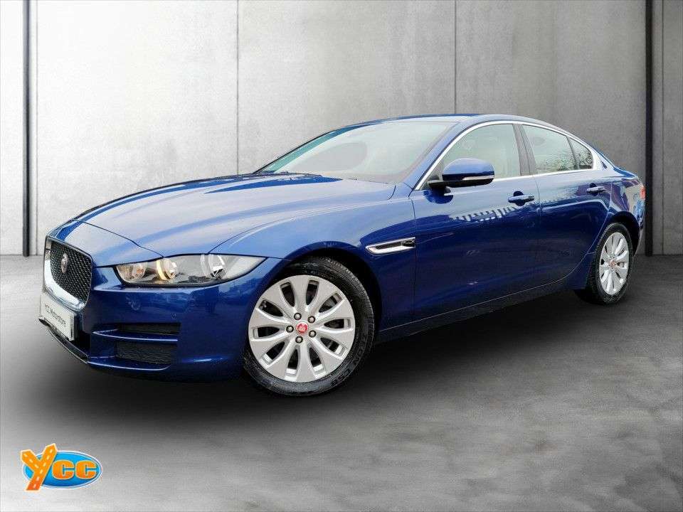 A 2016 JAGUAR XE 2.0d Prestige Saloon 4dr Diesel Auto Euro 6 (s/s) (163 ps) 4 STAMP FULL JAG A 2016 JAGUAR XE 2.0d Prestige Saloon 4dr Diesel Auto Euro 6 (s/s) (163 ps) 4 STAMP FULL JAG