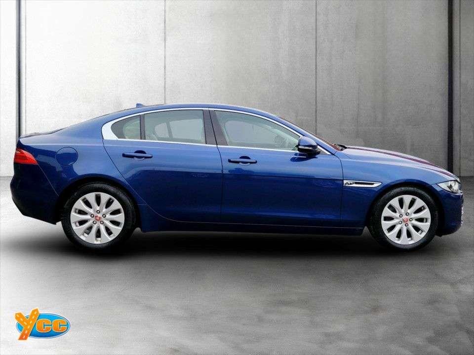 2016 JAGUAR XE 2016 JAGUAR XE