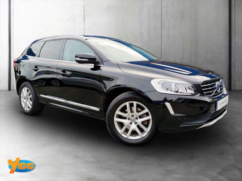 A 2016 VOLVO XC60 2.4 D5 SE Lux Nav SUV 5dr Diesel Auto AWD Euro 6 (s/s) (220 ps) 6 STAMP FUL A 2016 VOLVO XC60 2.4 D5 SE Lux Nav SUV 5dr Diesel Auto AWD Euro 6 (s/s) (220 ps) 6 STAMP FUL