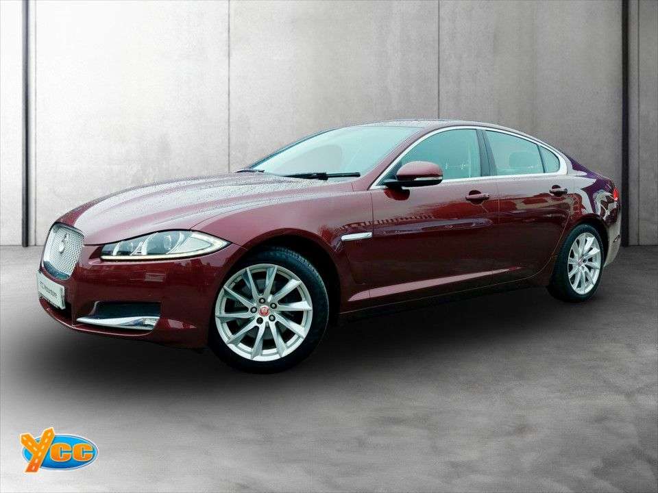 A 2014 JAGUAR XF 2.2d Premium Luxury Saloon 4dr Diesel Auto Euro 5 (s/s) (200 ps) 6 STAMP FU A 2014 JAGUAR XF 2.2d Premium Luxury Saloon 4dr Diesel Auto Euro 5 (s/s) (200 ps) 6 STAMP FU