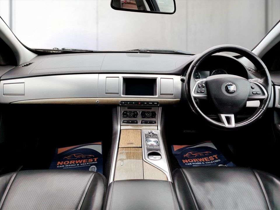 2014 JAGUAR XF 2014 JAGUAR XF