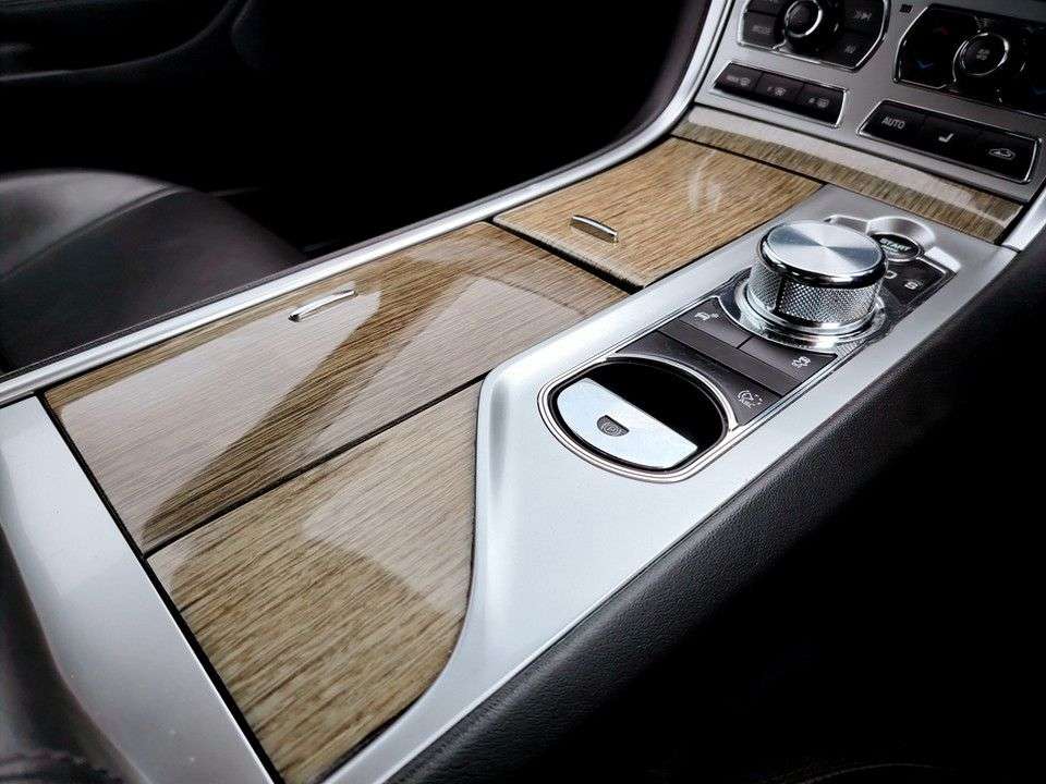 2014 JAGUAR XF 2014 JAGUAR XF