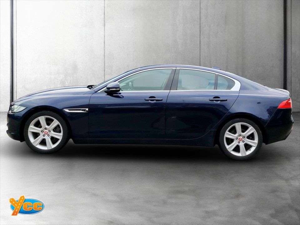 A 2016 JAGUAR XE 2.0d Portfolio Saloon 4dr Diesel Auto Euro 6 (s/s) (180 ps) 7 STAMP FULL SE A 2016 JAGUAR XE 2.0d Portfolio Saloon 4dr Diesel Auto Euro 6 (s/s) (180 ps) 7 STAMP FULL SE