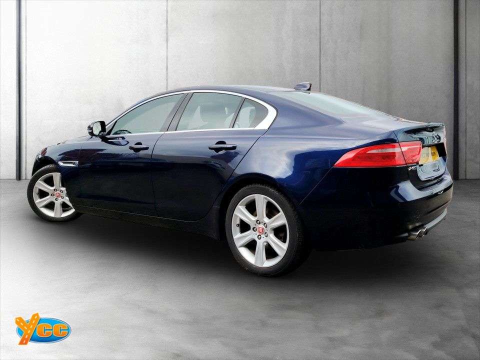 2016 JAGUAR XE 2016 JAGUAR XE