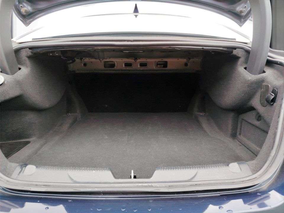 2016 JAGUAR XE 2016 JAGUAR XE