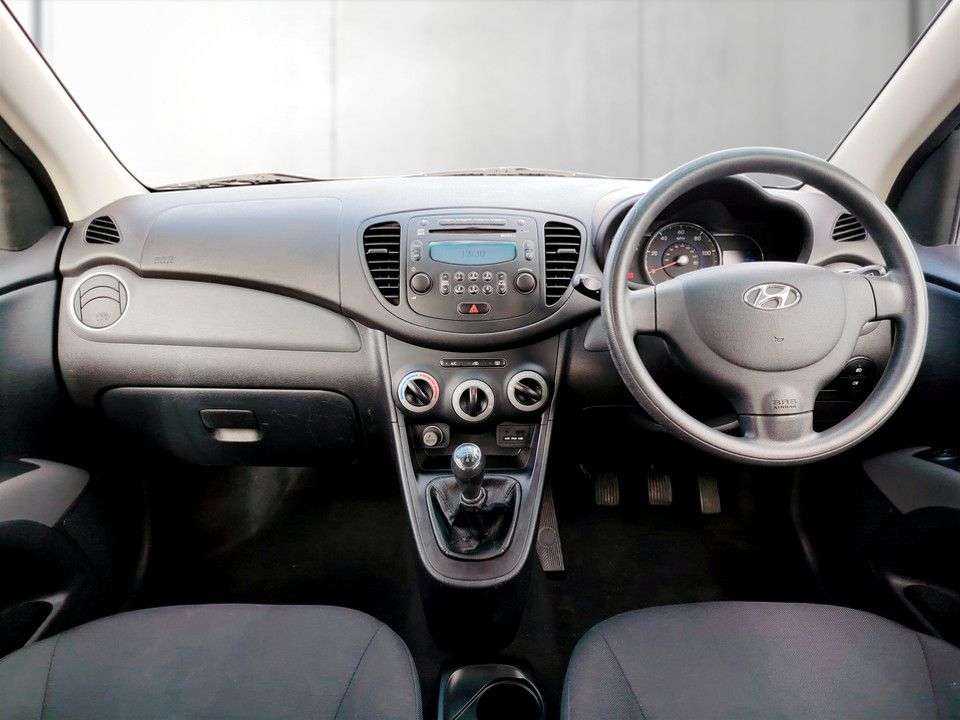 2011 HYUNDAI I10 2011 HYUNDAI I10