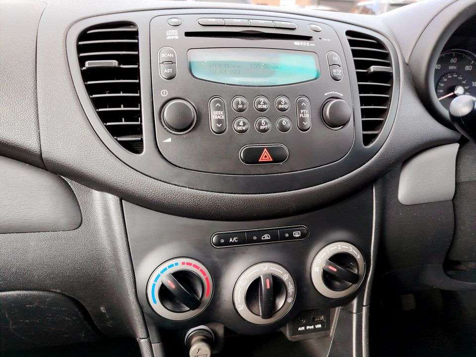 2011 HYUNDAI I10 2011 HYUNDAI I10