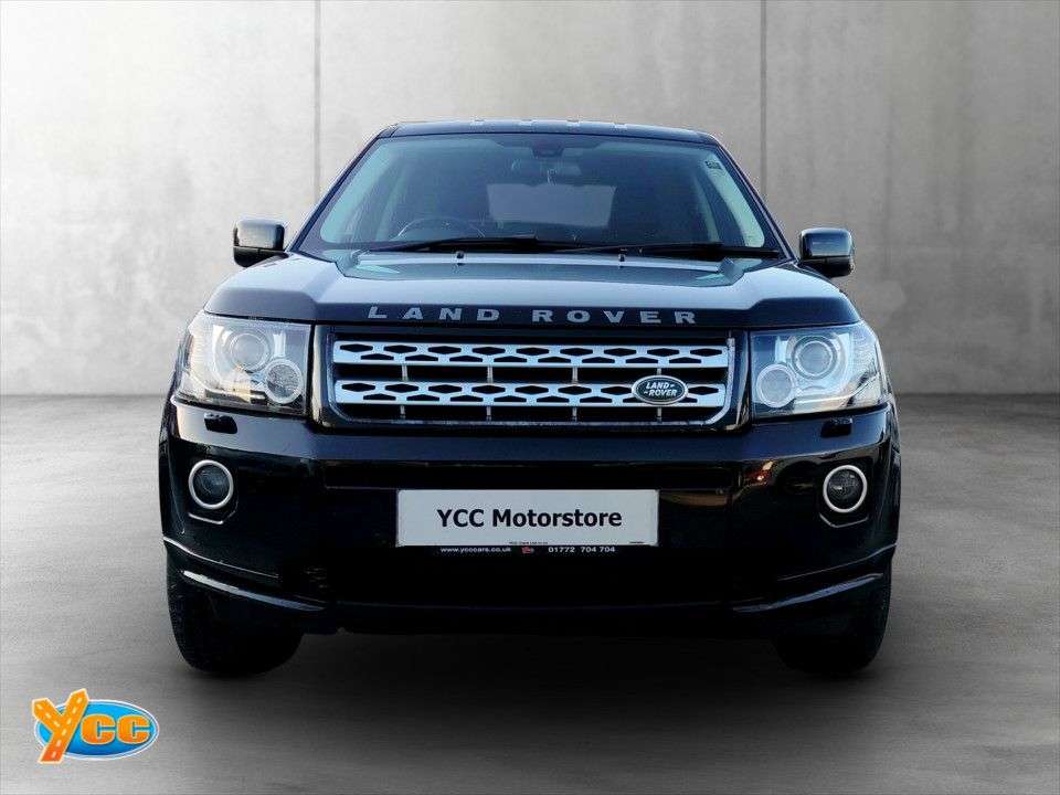 A 2013 LAND ROVER FREELANDER 2 2.2 SD4 XS SUV 5dr Diesel CommandShift 4WD Euro 5 (190 ps) 8 STAMP FULL HIS A 2013 LAND ROVER FREELANDER 2 2.2 SD4 XS SUV 5dr Diesel CommandShift 4WD Euro 5 (190 ps) 8 STAMP FULL HIS