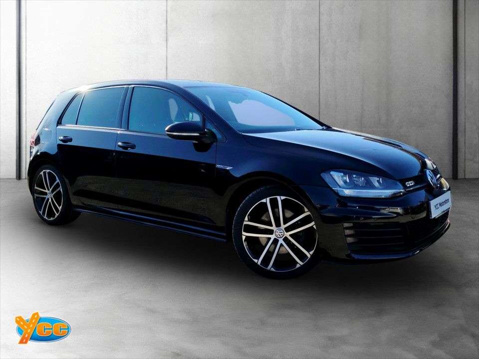 A 2014 VOLKSWAGEN GOLF 2.0 TDI BlueMotion Tech GTD Hatchback 5dr Diesel DSG Euro 6 (s/s) (184 ps) A 2014 VOLKSWAGEN GOLF 2.0 TDI BlueMotion Tech GTD Hatchback 5dr Diesel DSG Euro 6 (s/s) (184 ps)