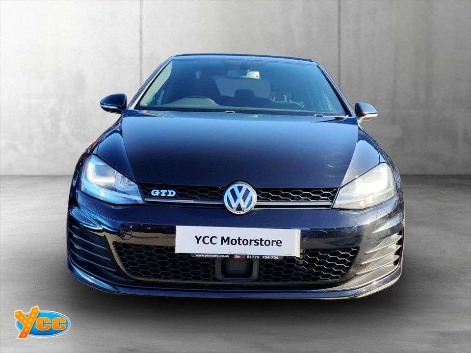 A 2014 VOLKSWAGEN GOLF 2.0 TDI BlueMotion Tech GTD Hatchback 5dr Diesel DSG Euro 6 (s/s) (184 ps) A 2014 VOLKSWAGEN GOLF 2.0 TDI BlueMotion Tech GTD Hatchback 5dr Diesel DSG Euro 6 (s/s) (184 ps)