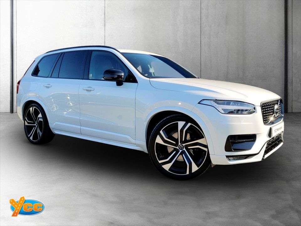 A 2021 VOLVO XC90 2.0 B5 MHEV R-Design Pro SUV 5dr Diesel Hybrid Auto 4WD Euro 6 (s/s) (235 p A 2021 VOLVO XC90 2.0 B5 MHEV R-Design Pro SUV 5dr Diesel Hybrid Auto 4WD Euro 6 (s/s) (235 p