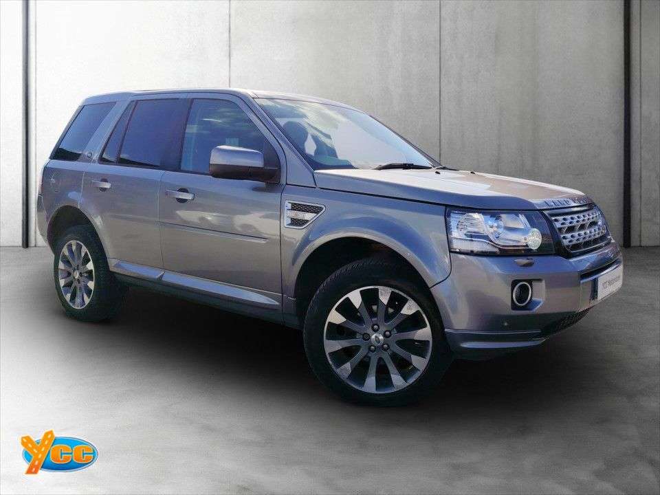 A 2013 LAND ROVER FREELANDER 2 2.2 SD4 HSE Lux SUV 5dr Diesel CommandShift 4WD Euro 5 (190 ps) 12 STAMP FU A 2013 LAND ROVER FREELANDER 2 2.2 SD4 HSE Lux SUV 5dr Diesel CommandShift 4WD Euro 5 (190 ps) 12 STAMP FU