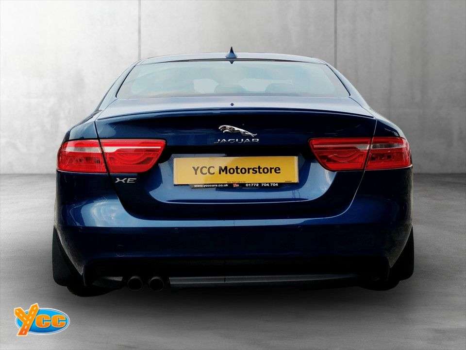 2016 JAGUAR XE 2016 JAGUAR XE