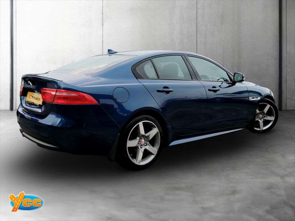 2016 JAGUAR XE 2016 JAGUAR XE