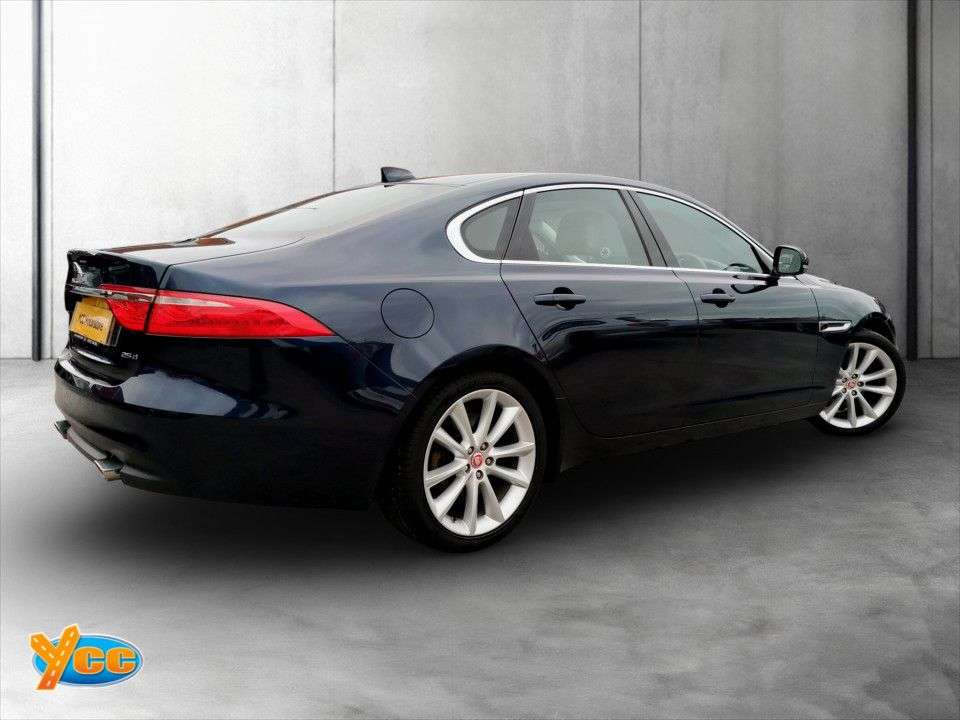 2018 JAGUAR XF 2018 JAGUAR XF