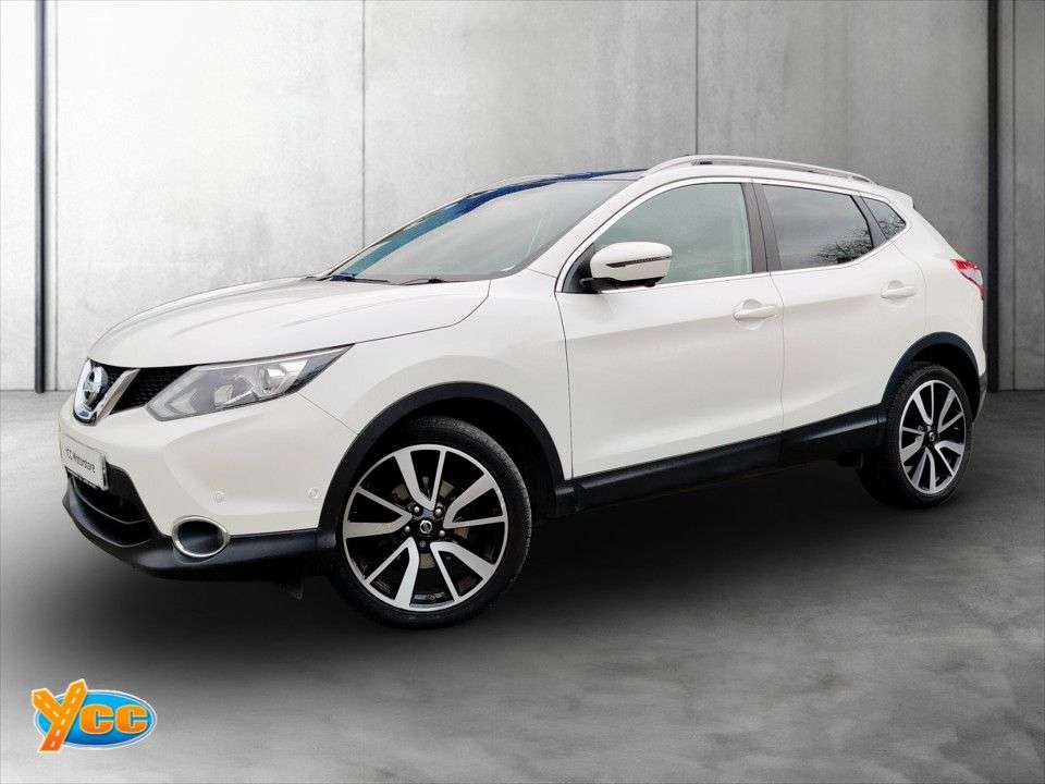 A 2014 NISSAN QASHQAI 1.6 dCi Tekna SUV 5dr Diesel XTRON 2WD Euro 5 (s/s) (130 ps) JUST ARRIVED C A 2014 NISSAN QASHQAI 1.6 dCi Tekna SUV 5dr Diesel XTRON 2WD Euro 5 (s/s) (130 ps) JUST ARRIVED C