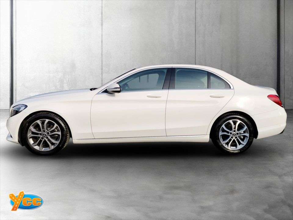 A 2017 MERCEDES-BENZ C-CLASS 1.6 C200d Sport Saloon 4dr Diesel G-Tronic+ Euro 6 (s/s) (136 ps) A 2017 MERCEDES-BENZ C-CLASS 1.6 C200d Sport Saloon 4dr Diesel G-Tronic+ Euro 6 (s/s) (136 ps)