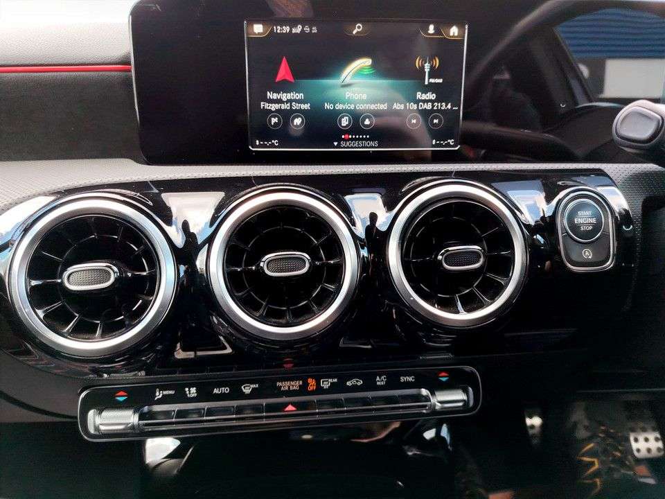 2021 MERCEDES-BENZ A-CLASS 2021 MERCEDES-BENZ A-CLASS