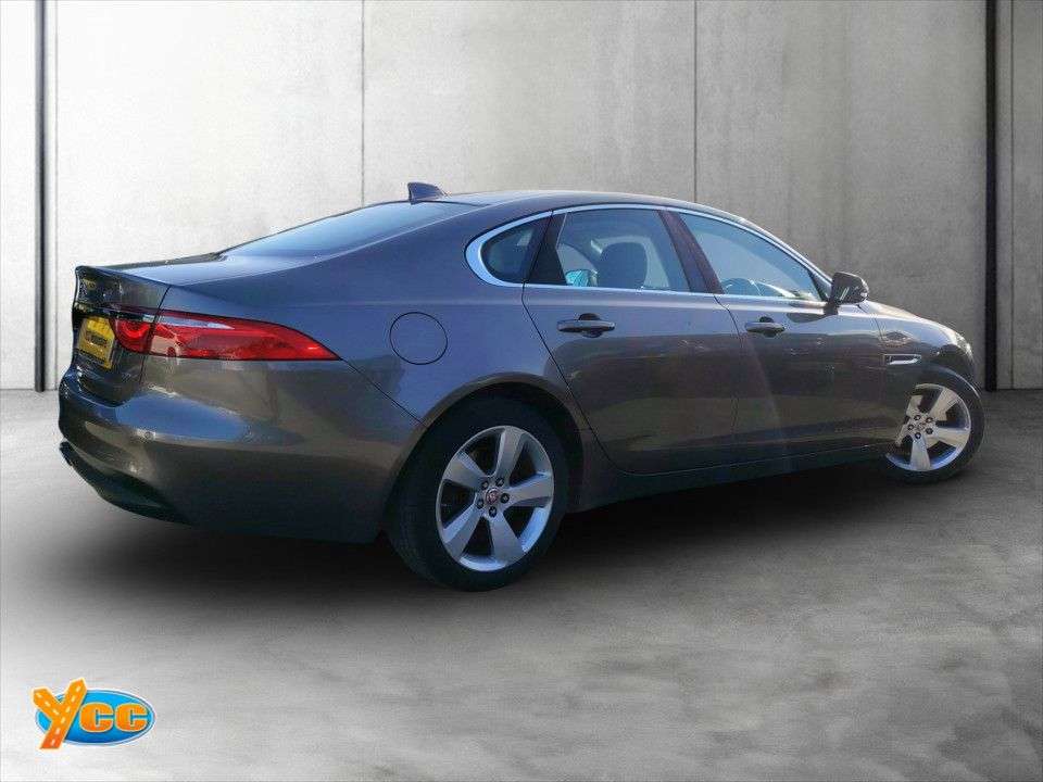 2016 JAGUAR XF 2016 JAGUAR XF