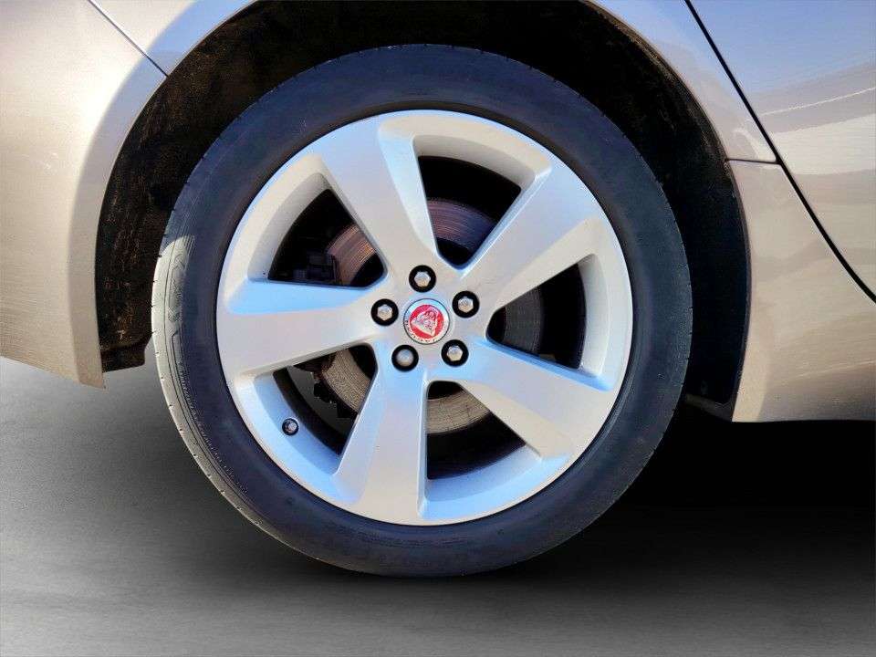 2016 JAGUAR XF 2016 JAGUAR XF