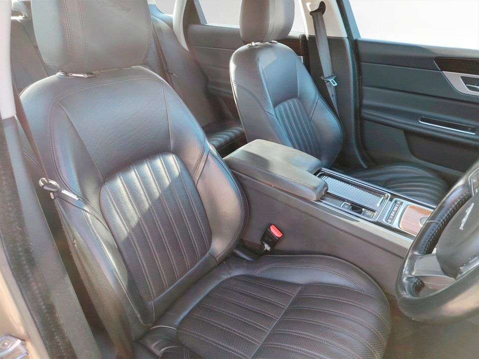 2016 JAGUAR XF 2016 JAGUAR XF