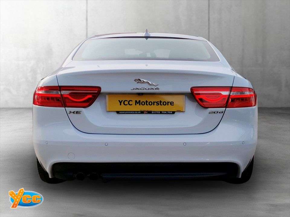 2015 JAGUAR XE 2015 JAGUAR XE