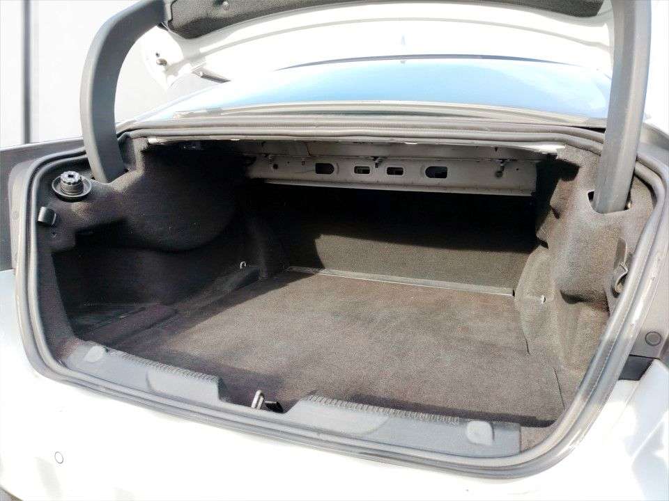 2015 JAGUAR XE 2015 JAGUAR XE