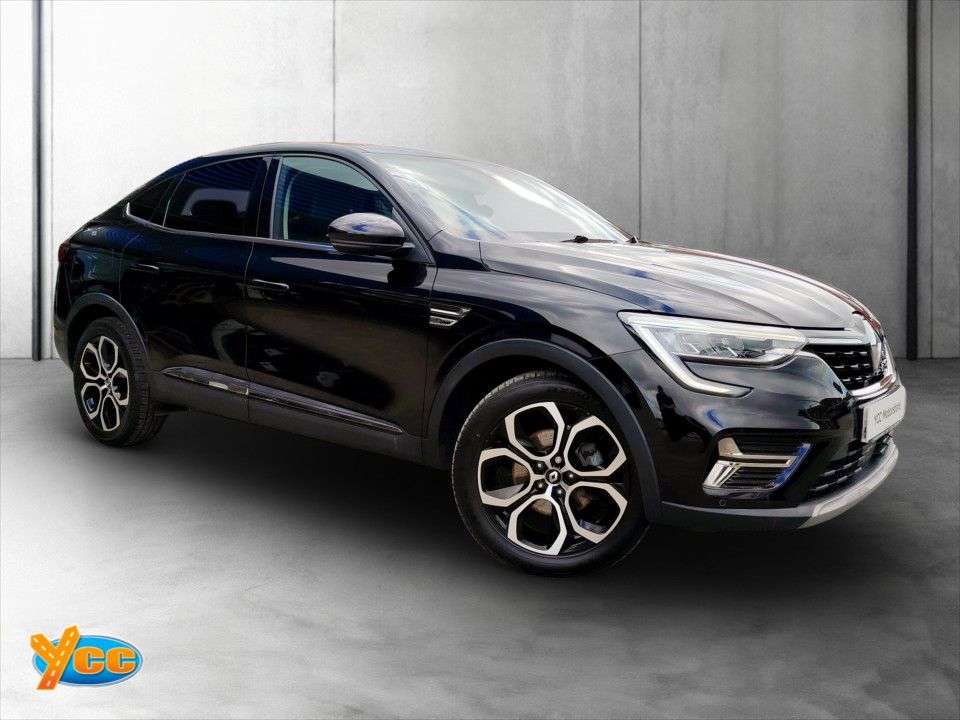 A 2022 RENAULT ARKANA 1.6 E-TECH S Edition SUV 5dr Petrol Hybrid Auto 2WD Euro 6 (s/s) (145 bhp) A 2022 RENAULT ARKANA 1.6 E-TECH S Edition SUV 5dr Petrol Hybrid Auto 2WD Euro 6 (s/s) (145 bhp)