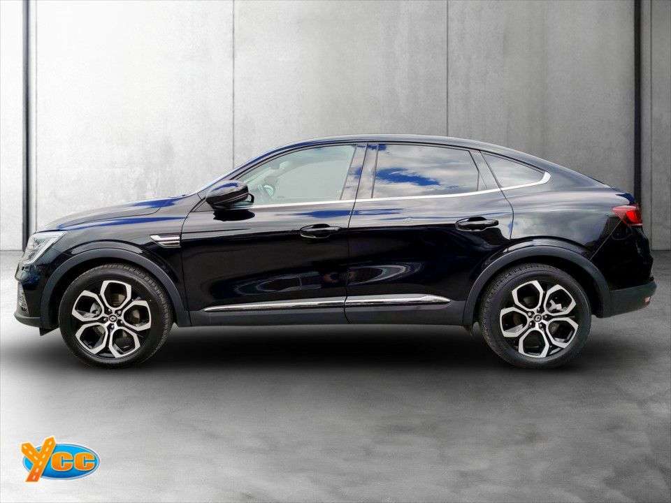 A 2022 RENAULT ARKANA 1.6 E-TECH S Edition SUV 5dr Petrol Hybrid Auto 2WD Euro 6 (s/s) (145 bhp) A 2022 RENAULT ARKANA 1.6 E-TECH S Edition SUV 5dr Petrol Hybrid Auto 2WD Euro 6 (s/s) (145 bhp)