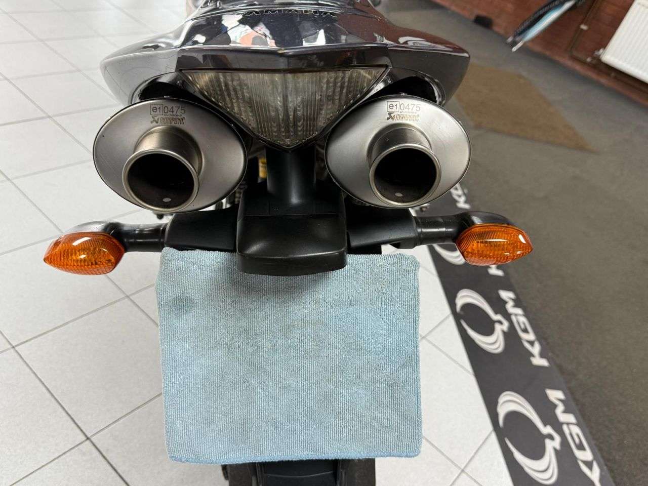 2004 YAMAHA R1 2004 YAMAHA R1