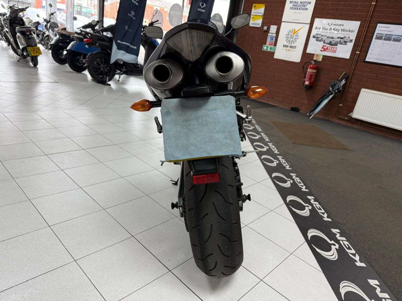 2004 YAMAHA R1 2004 YAMAHA R1