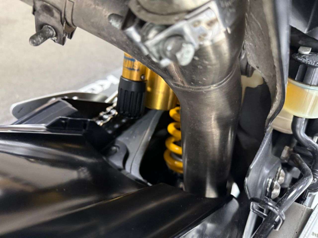 2004 YAMAHA R1 2004 YAMAHA R1