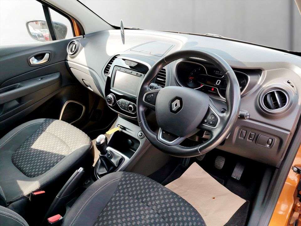 2017 RENAULT CAPTUR 2017 RENAULT CAPTUR
