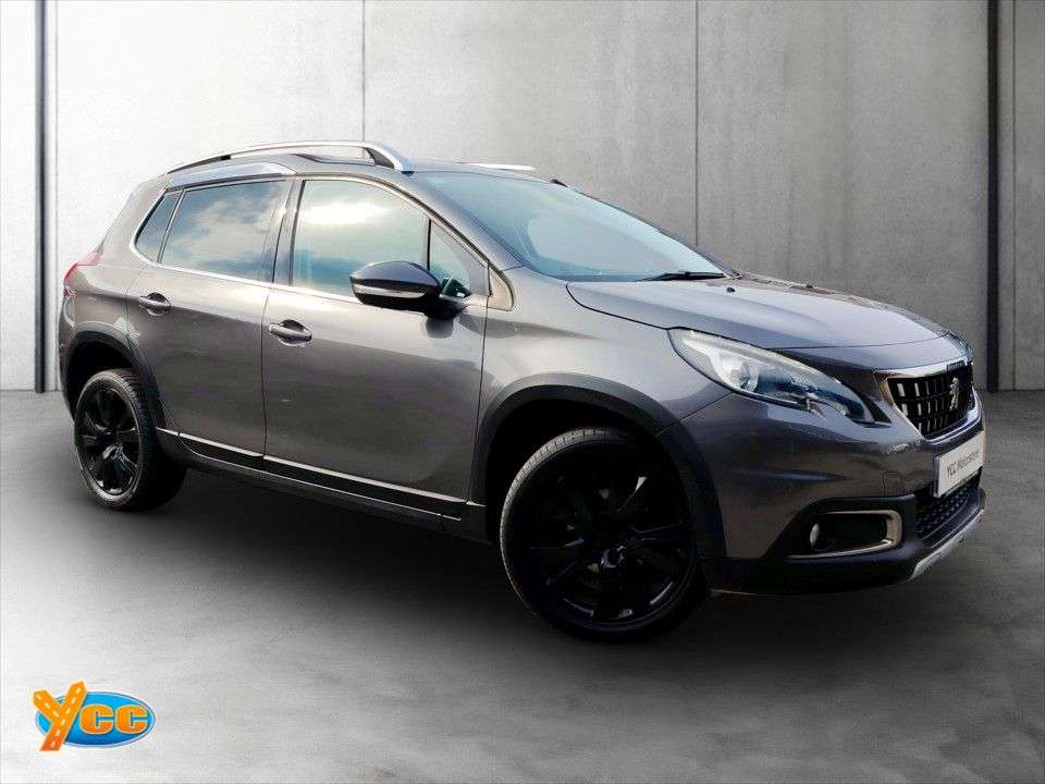 A 2017 PEUGEOT 2008 1.6 BlueHDi Allure SUV 5dr Diesel Manual Euro 6 (100 ps) 8 STAMP FULL DEALE A 2017 PEUGEOT 2008 1.6 BlueHDi Allure SUV 5dr Diesel Manual Euro 6 (100 ps) 8 STAMP FULL DEALE