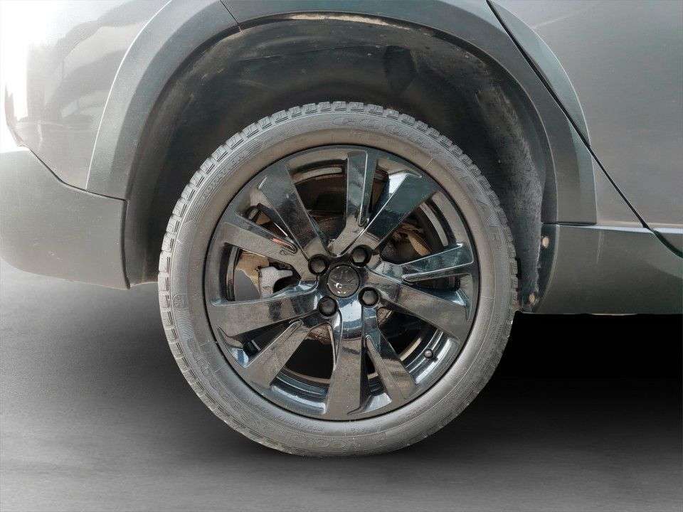 2017 PEUGEOT 2008 2017 PEUGEOT 2008